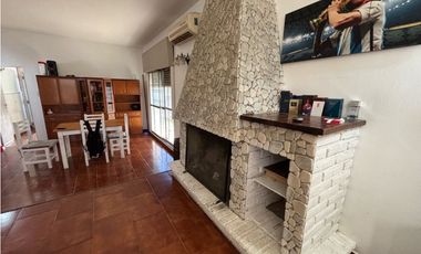 Casa en zona residencial a la venta
