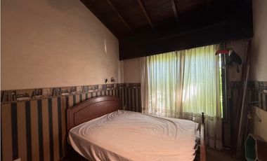 Venta Casa 5 ambientes centro Lujan