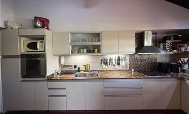 Venta Casa 5 ambientes centro Lujan