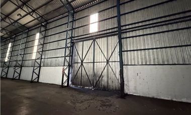 Galpon Industrial en alquiler en Campana