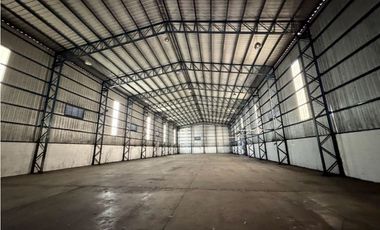 Galpon Industrial en alquiler en Campana