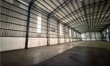 Galpon Industrial en alquiler en Campana