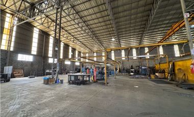 Nave industrial en alquiler sobre ruta panamericana, Campana