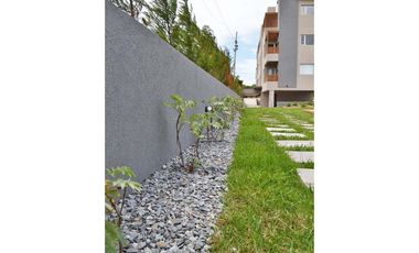 Venta Departamento frente al mar con piscina y cochera