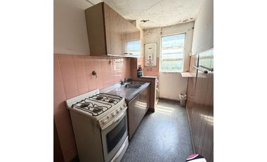 LUMINOSO 2 AMB CON BALCON