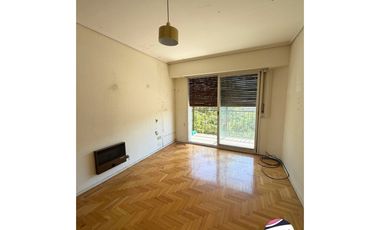 LUMINOSO 2 AMB CON BALCON