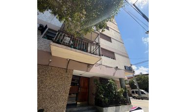 LUMINOSO 2 AMB CON BALCON