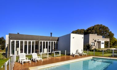 Casa Ecuestre Costa Esmeralda