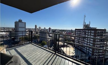 Departamento de piso completo en pleno centro