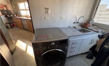 Departamento de piso completo en pleno centro