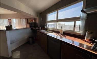 Departamento de piso completo en pleno centro