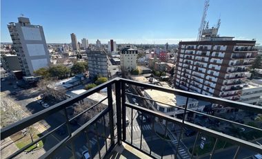 Departamento de piso completo en pleno centro