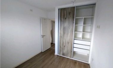 PROMOCION- EXCELENTE DEPTO 2 DORM C/ BALCON EN POSADAS - ABAJO DE POZO