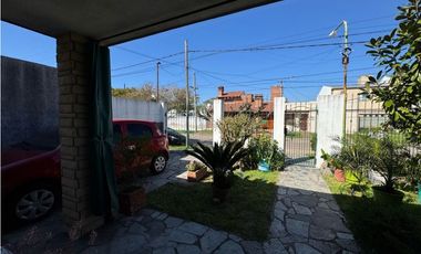Excelente casa en zona residencial