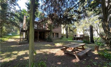 Casa en dos Plantas  - Valeria del Mar