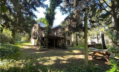 Casa en dos Plantas  - Valeria del Mar