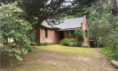 Casa en dos Plantas  - Valeria del Mar