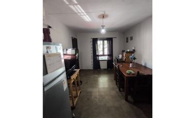 Casa en venta Bella Vista - 2 dormitorios.