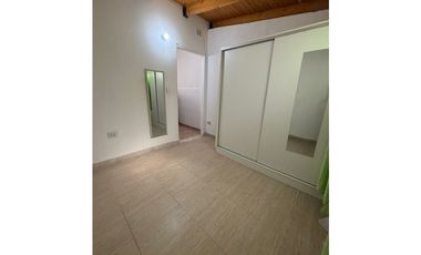 CASA 4 AMBIENTES + PATIO + COCHERA - BARRIO PERON - PTO MADRYN