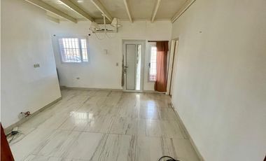 CASA 4 AMBIENTES + PATIO + COCHERA - BARRIO PERON - PTO MADRYN