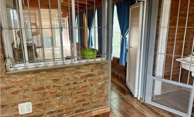 CASA 4 AMBIENTES + PATIO + COCHERA - BARRIO PERON - PTO MADRYN