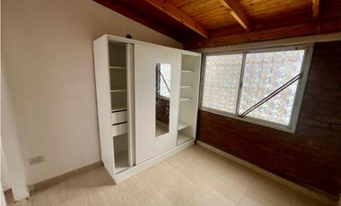 CASA 4 AMBIENTES + PATIO + COCHERA - BARRIO PERON - PTO MADRYN