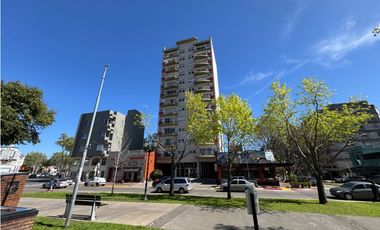 Departamento en torre Corona Plaza con 2 dormitorios a la venta