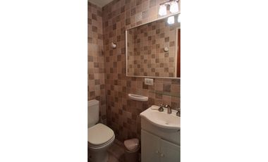 Venta - Casa Del Tiburon 900 - Pinamar Zona Iglesia