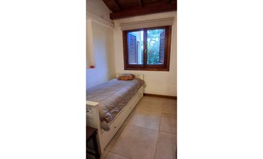 Venta - Casa Del Tiburon 900 - Pinamar Zona Iglesia