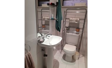 HERMOSA CASA DOS PLANTAS JARDIN CON PISCINA Y QUINCHO CON PARRILLA