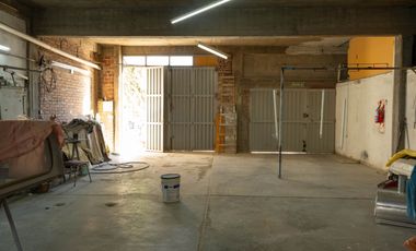 GALPÓN (LOCAL COMERCIAL) + 3 DEPARTAMENTOS 303.25 m2 - PUERTO MADRYN