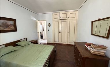 Casa sobre Luis Costa a la venta
