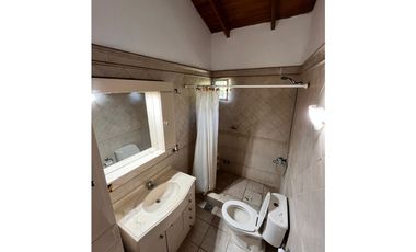 CASA EN FUNES