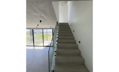 Casa a estrenar Vida