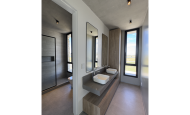 Casa a estrenar Vida