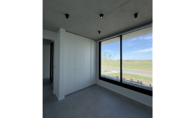 Casa a estrenar Vida