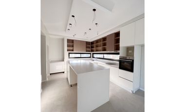 Casa en alquiler en Vida