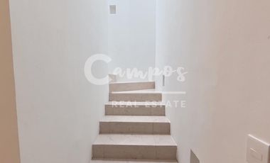 Casa de 2 piso, 3 recamaras en privada en Cholul Merida  Entrega inmediata