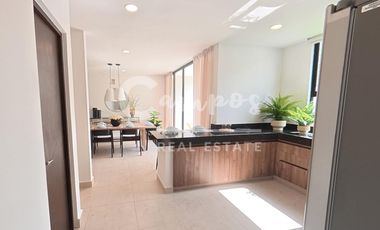 Casa de 2 piso, 3 recamaras en privada en Cholul Merida  Entrega inmediata