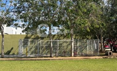 Casa de 2 piso, 4 recamaras en privada en Cholul Yucatan  Preventa marzo 2026