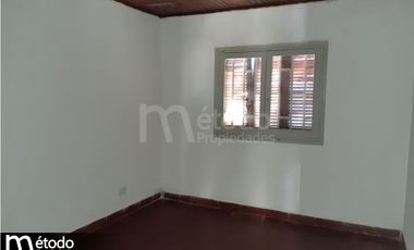 Casa - 2 Dorm. - General Paz N° 1639 - Corrientes cap.