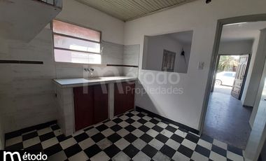 Casa - 2 Dorm. - General Paz N° 1639 - Corrientes cap.