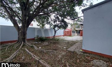 Casa - B° Apipe - Benavidez N° 197 esq. Argerich