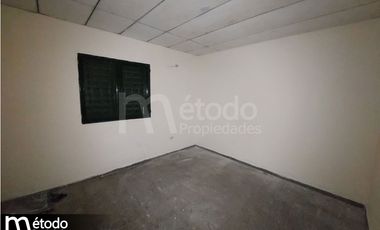 Casa - B° Apipe - Benavidez N° 197 esq. Argerich