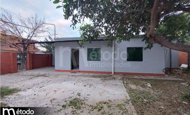 Casa - B° Apipe - Benavidez N° 197 esq. Argerich