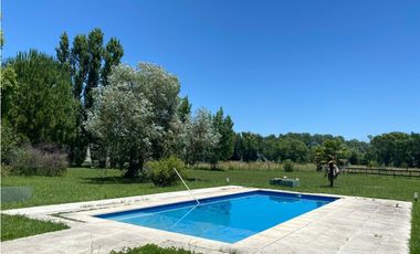 Chacra de 1 ha en venta en barrio cerrado el chamical