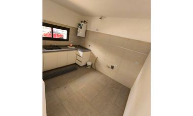 Casa de 2 Dorm. en Alquiler en Pajas Blancas