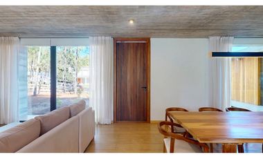 Vendo Moderna Casa  en Pinamar – Zona lamos – Diseño y Confort