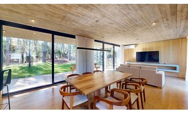 Vendo Moderna Casa  en Pinamar – Zona lamos – Diseño y Confort
