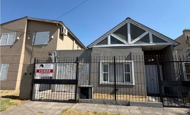 Casa en zona residencial a la venta